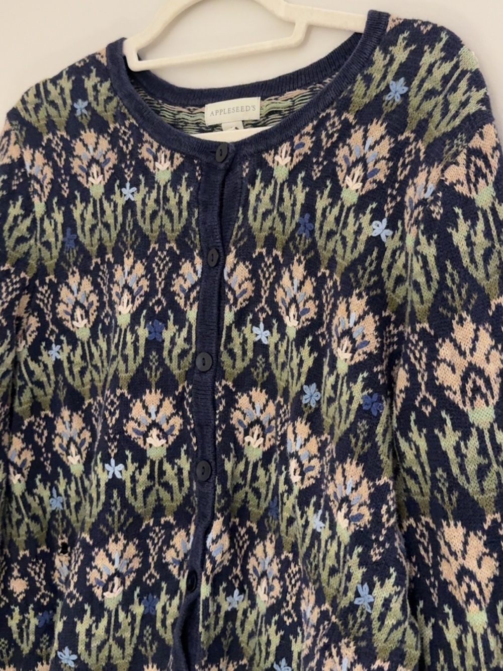 VINTAGE APPLESEEDS BUTTON UP CARDIGAN SIZE L